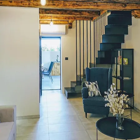 Lovely In Istria With Outdoor Swimming Pool Holiday home